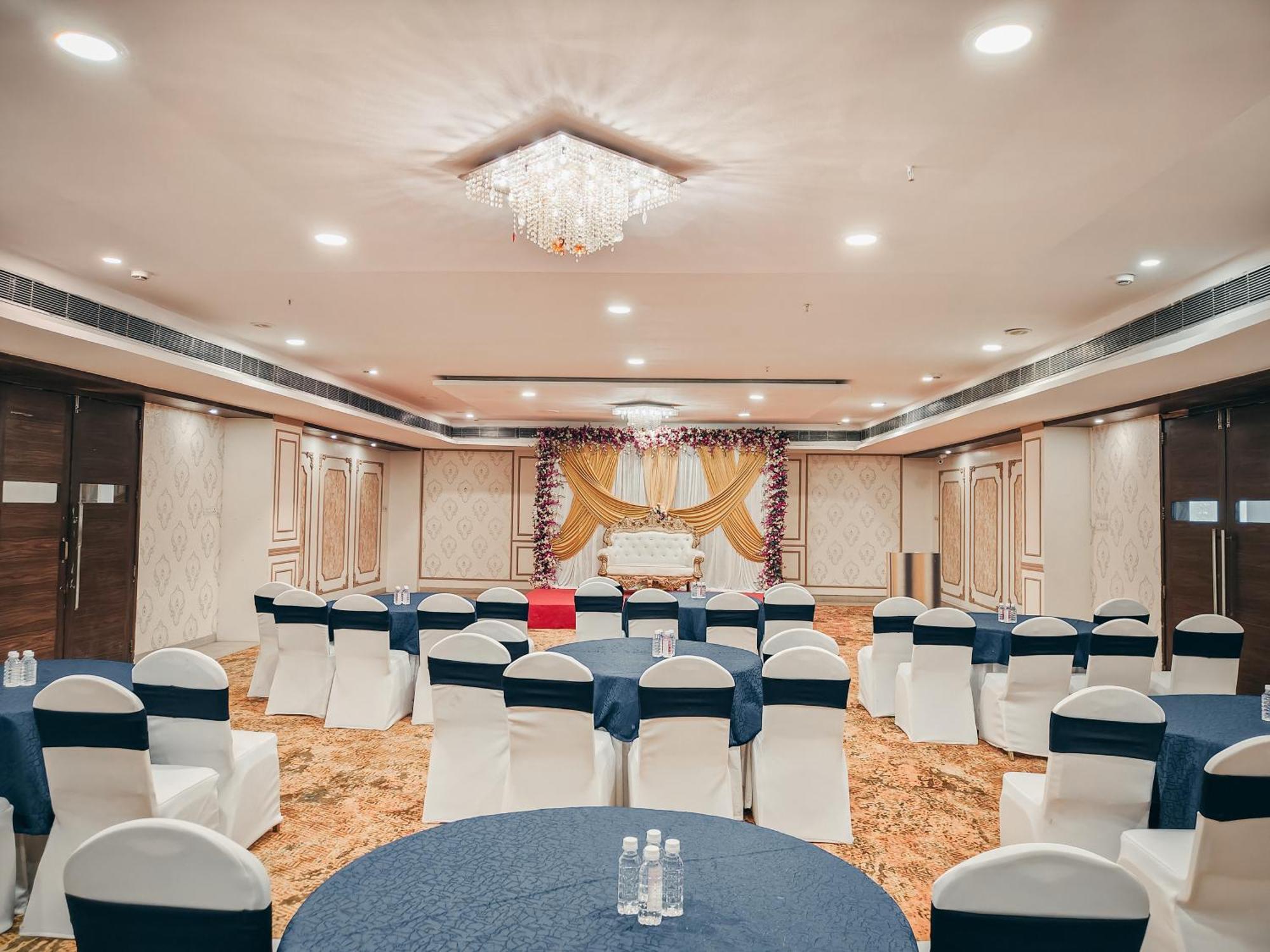 The Altruist Business Hotel Kharadi 푸네 외부 사진